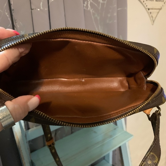 Louis Vuitton vintage Monogram Pochette Marly Bandouliere - Picture 4 of 16